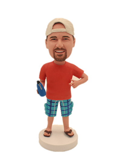 male casual bobblehead holding a beer bottle