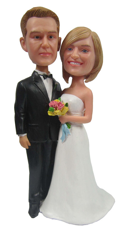 Personalized bobblehead doll couple   wedding cake toppers
