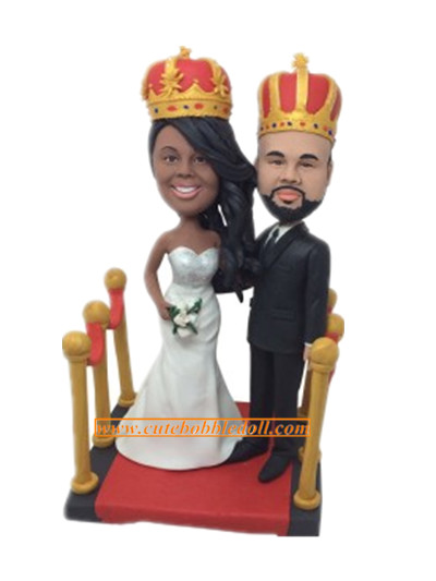 Custom Couple Bobblehead King And Queen Wedding Cake Topper