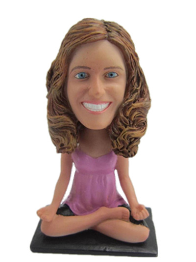 Yoga bobble head