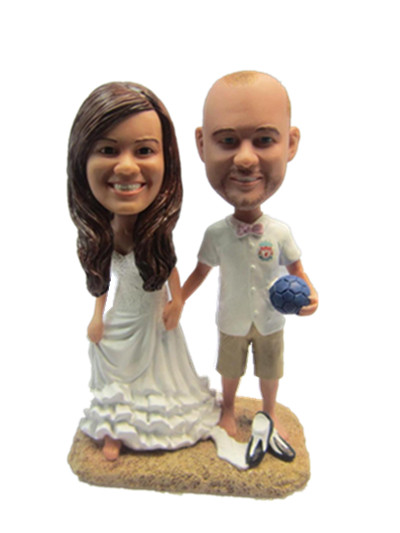 Soccer couple beach bobblehead doll